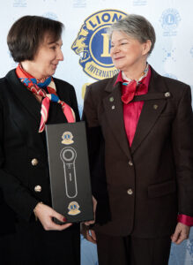 PROF. AGNIESZKA ŻEBROWSKA KIEROWNIK KLINIKI DERMATOLOGII I WENEROLOGII W USK NR 2 ORAZ PANI PREZY LIONS CLUB Łódź LADIES PROF. DR HAB. N. MED EWA SEWERYNEK